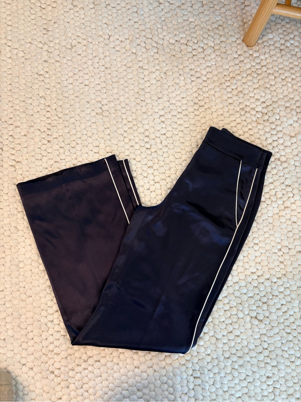 Aritzia Wilfred Clarisse Pants Navy Blue size 4 - Picture 2 of 12